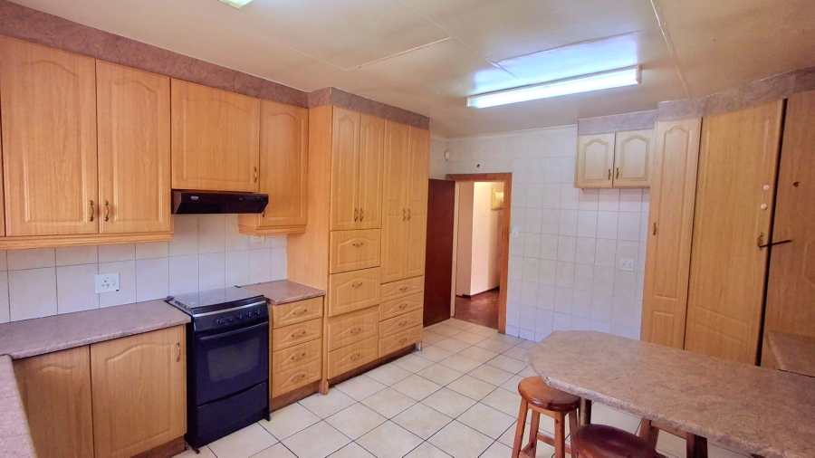 3 Bedroom Property for Sale in Roodia Free State